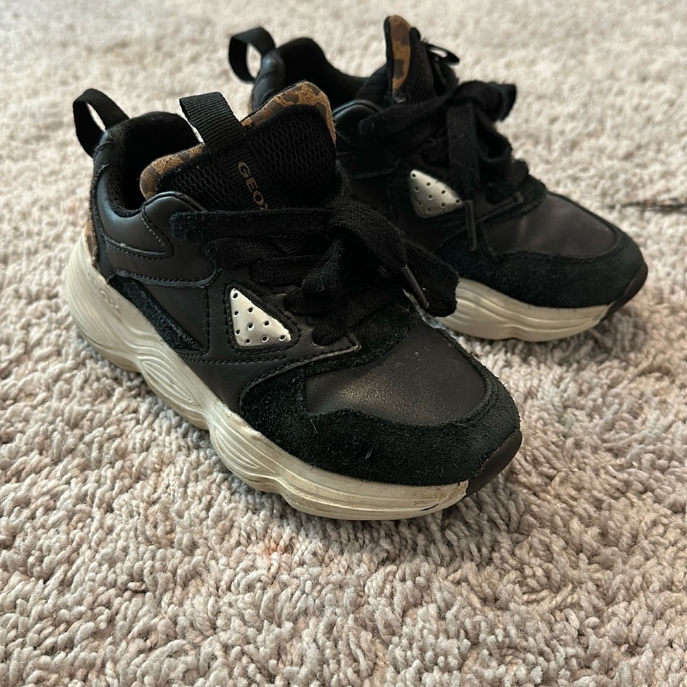 Geox sneakers